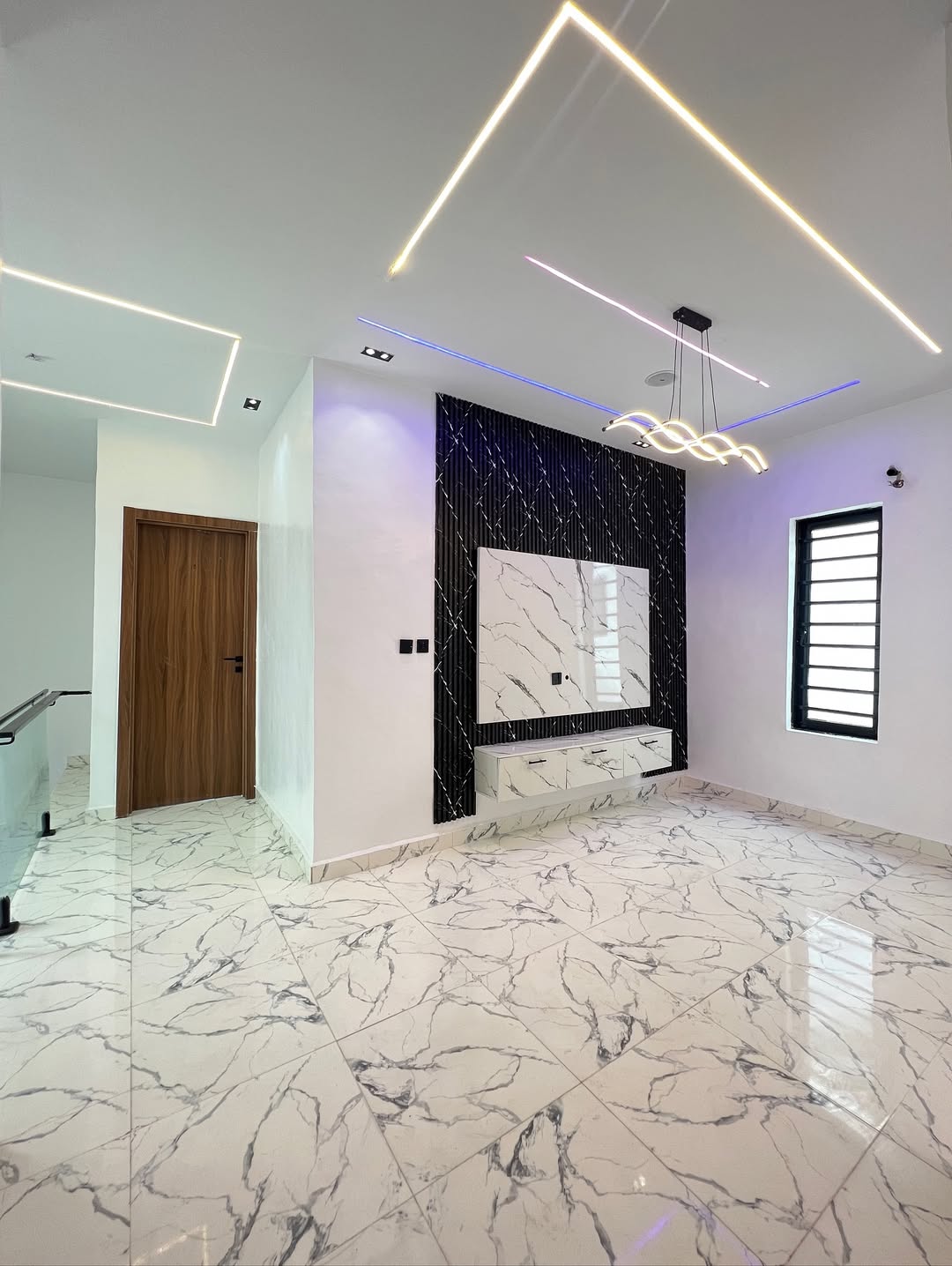 Lekki’s Ultimate 4-Bedroom Smart Home Oasis
