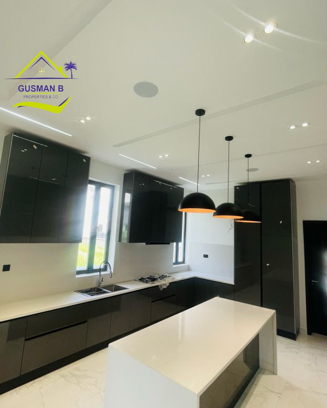 Lagos Luxury: 5-Bed Mansion with Pool & Cinema