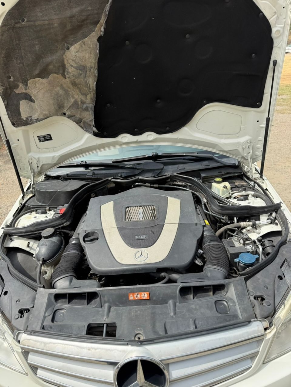 Luxury Redefined: 2009 Mercedes C300, Impeccable & Duty-Cleared