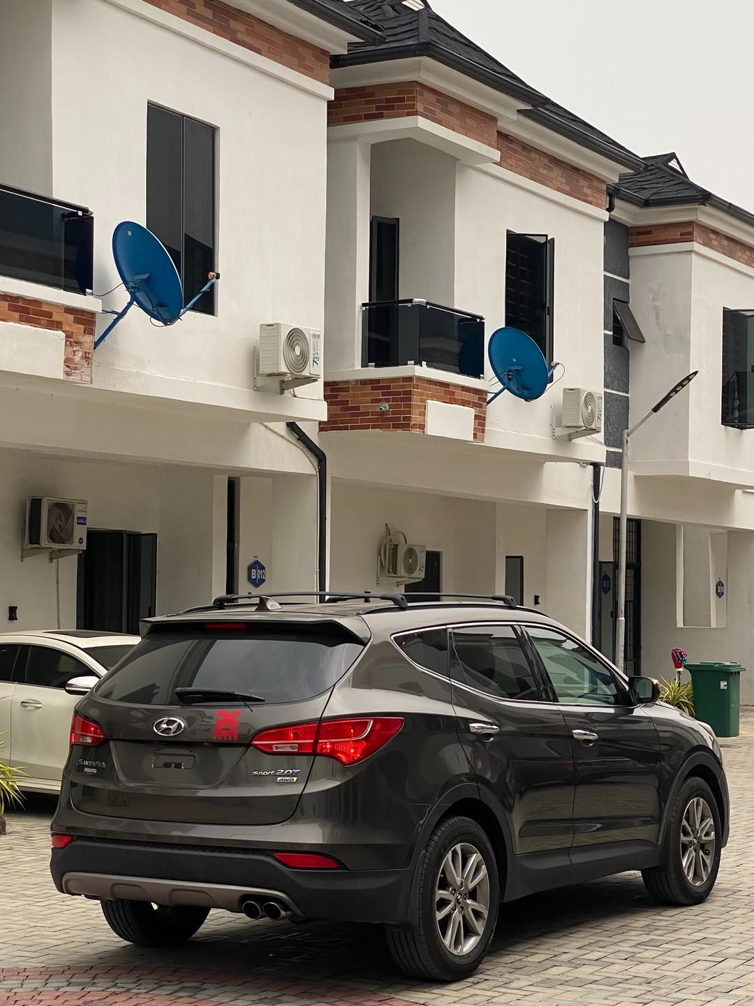 Pristine 2014 Santa Fe Sport: Low Miles, Luxury Leather