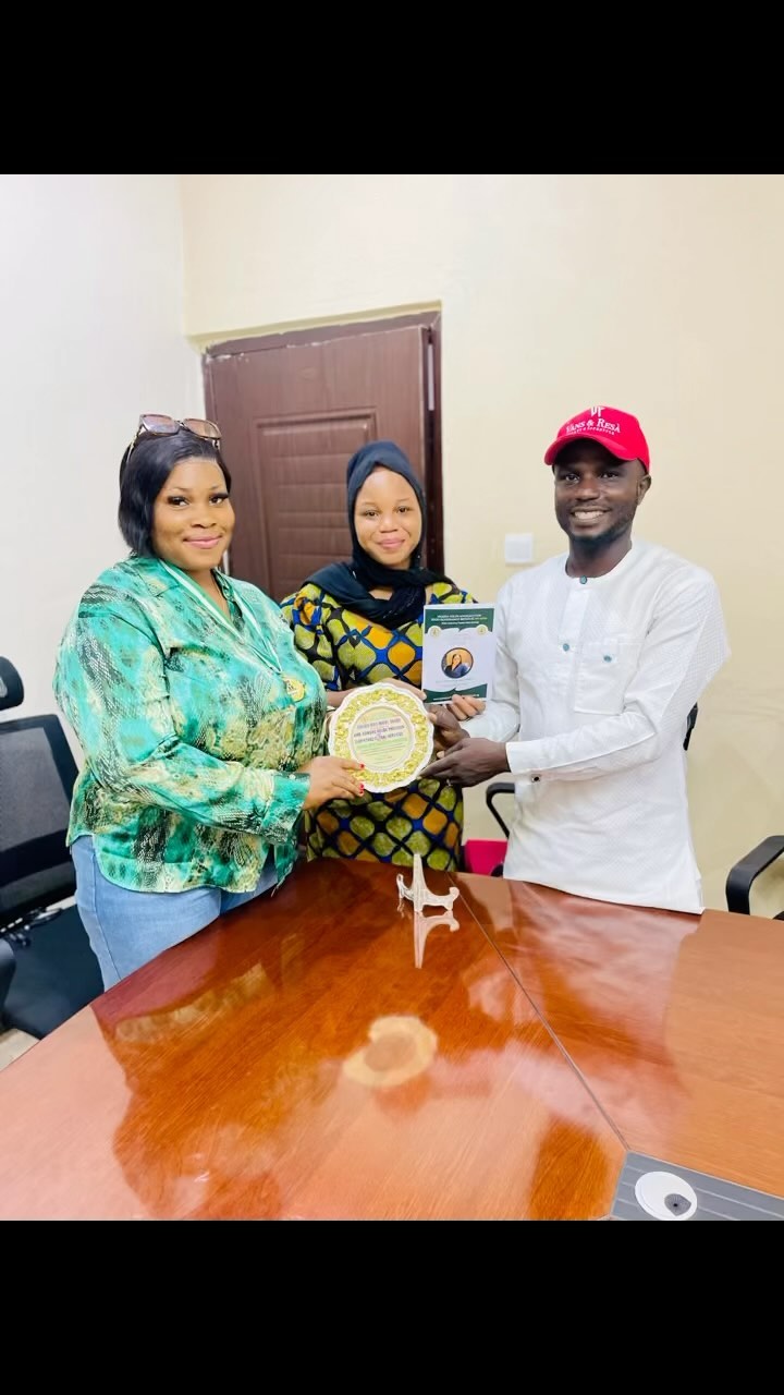 Elegant VGC Home: Modern Design & Prime Investment