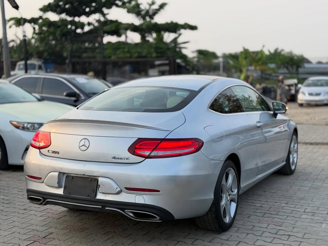 Luxury 2017 C300 Coupe: Panoramic Roof, Cream Interior