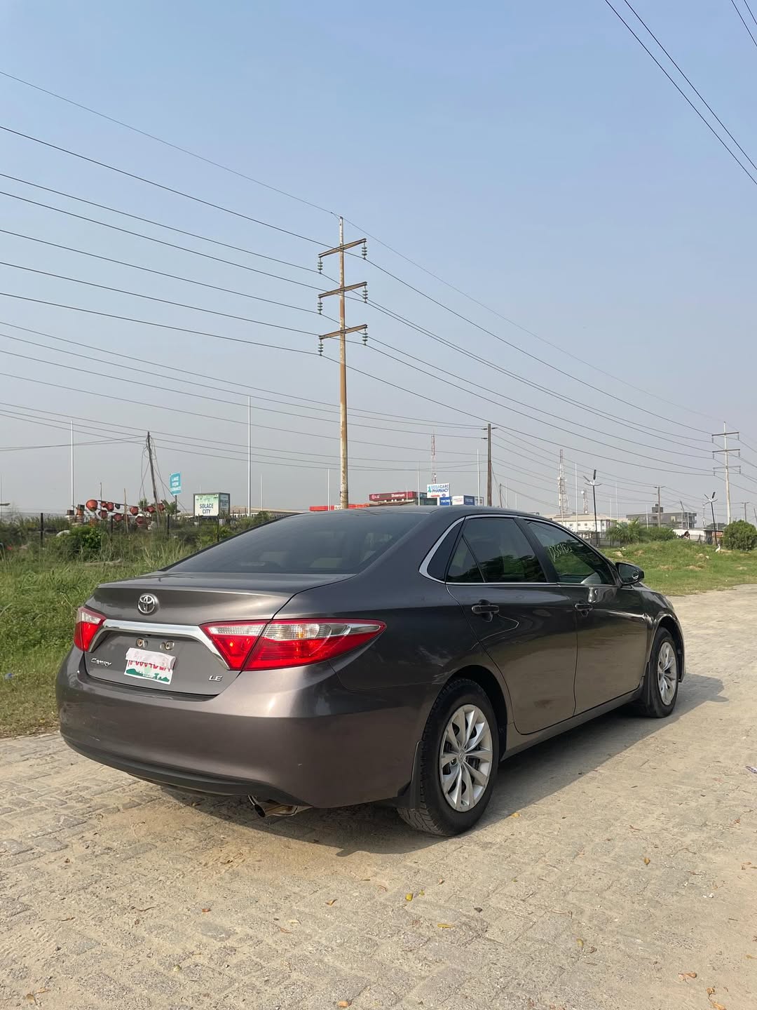 Unbeatable Deal: 2016 Toyota Camry LE