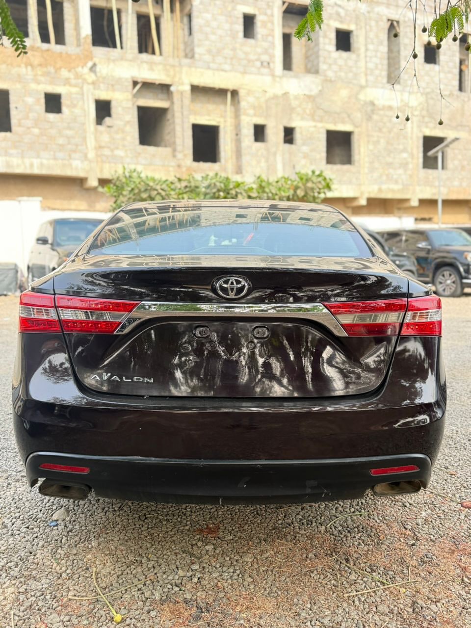 2013 Toyota Avalon XLE: Luxury Upgrades, Spotless & Ready