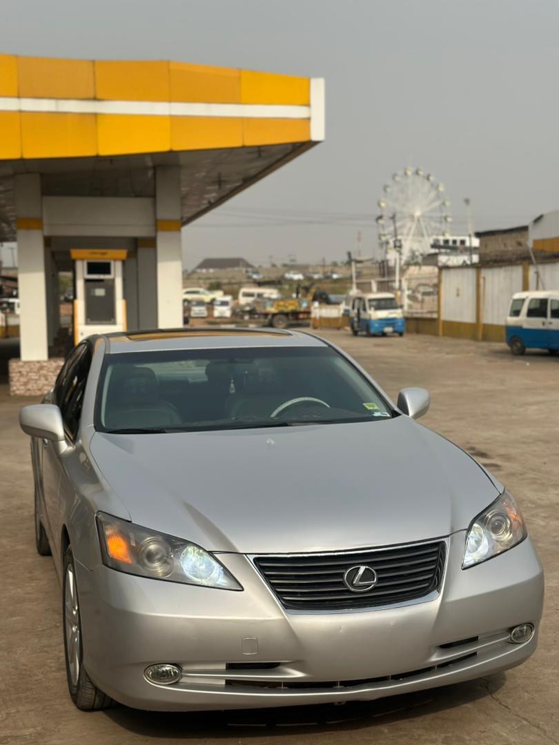 Flawless 2009 Lexus ES350: Ready to Drive