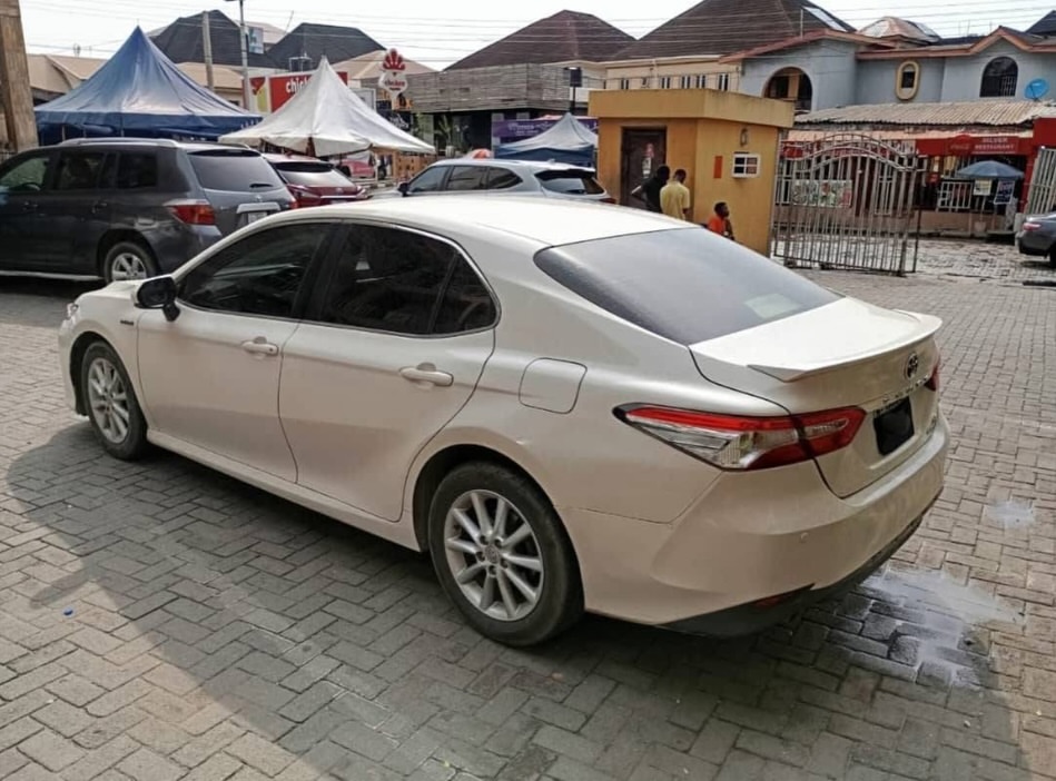 2019 Camry: Flawless & Fuel-Efficient