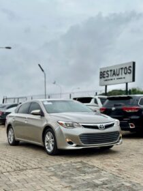 Own Your Luxury: 2013 Toyota Avalon