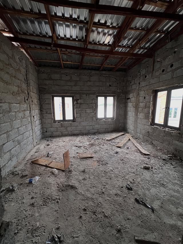 Exquisite 5-Bed Terrace Dulex with Pool in Mabushi