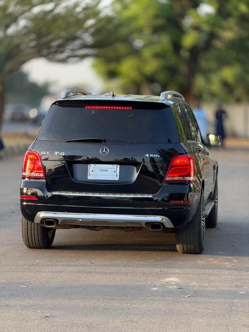 Distress Sale: 2010 Mercedes GLK350, Just ₦9.5M