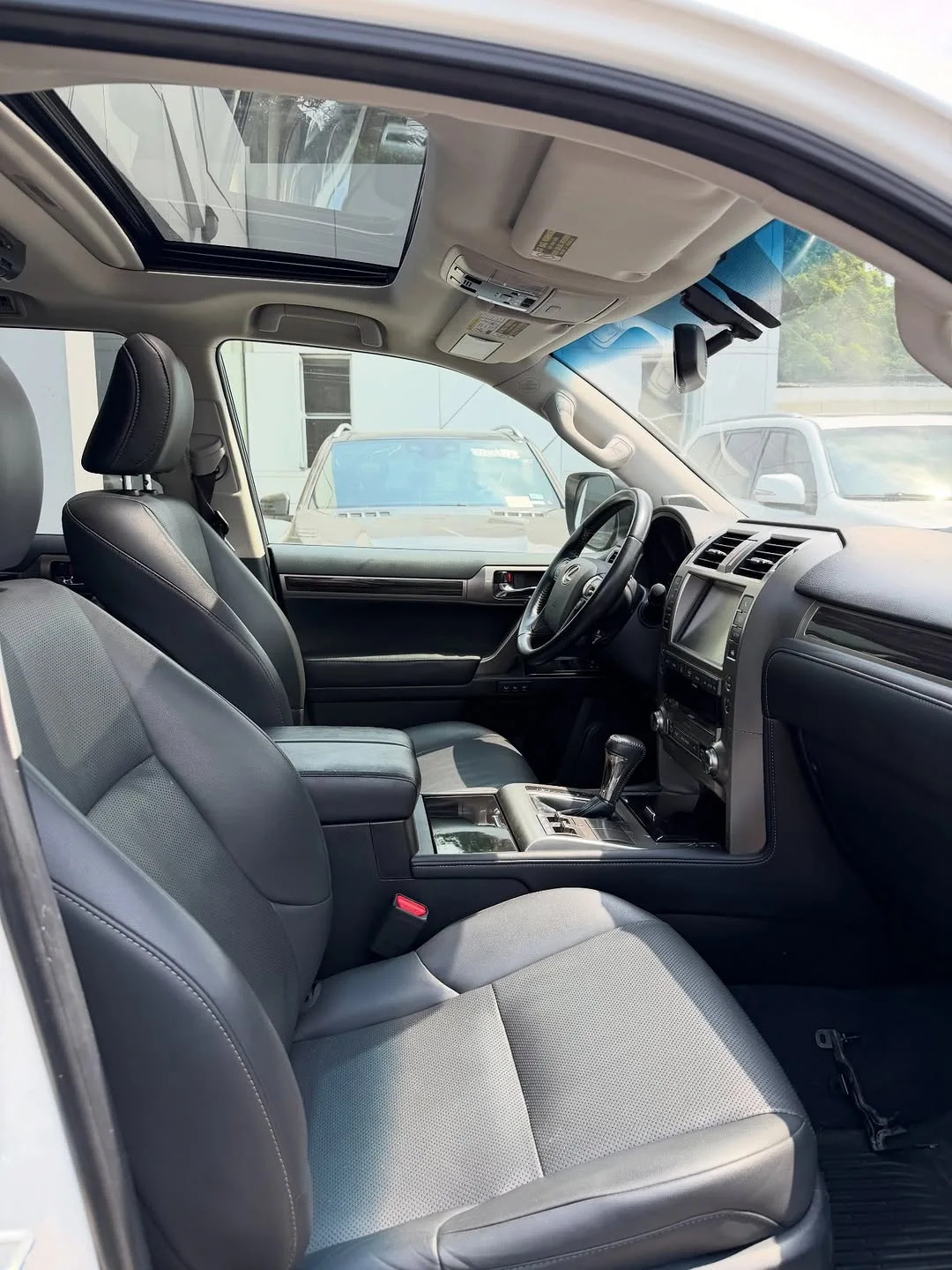 Luxury Lexus GX460: Pre-Order & Save Now