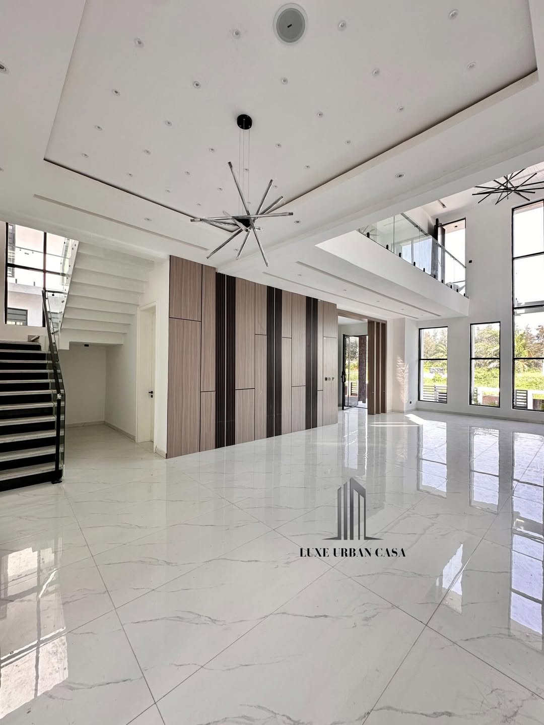 Lekki’s Ultimate 5-Bedroom Oasis with Pool