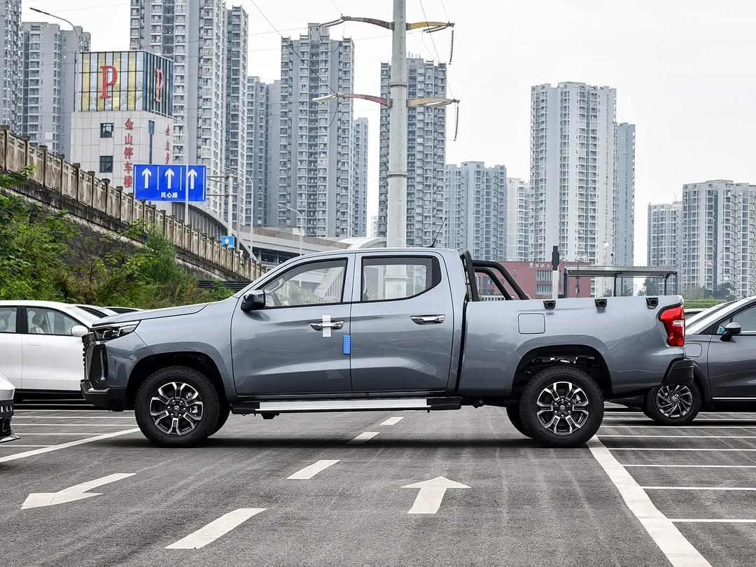 Conquer Any Terrain: New Changan Lantazhe 4WD 2.0T