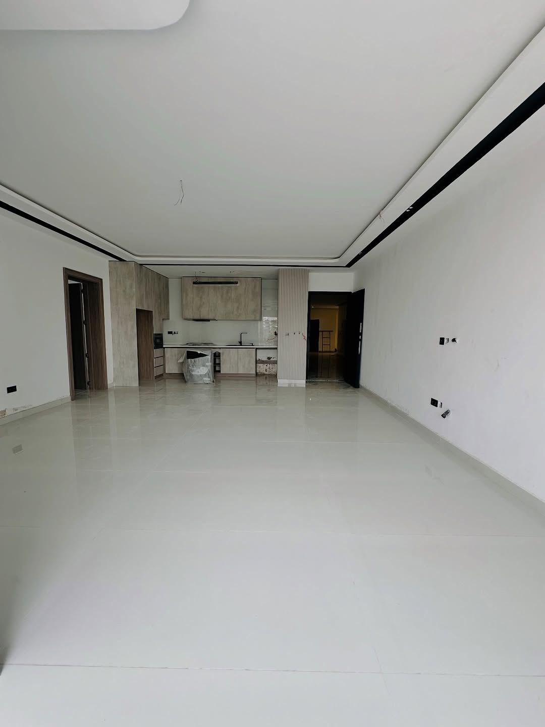 Lekki’s Finest 2-Bed Haven: Pool, Gym & Elevator