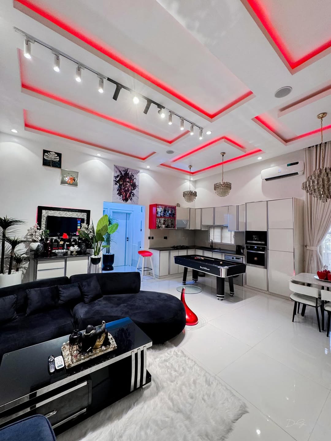 Game On in Mabushi: Snooker & PS5 Paradise