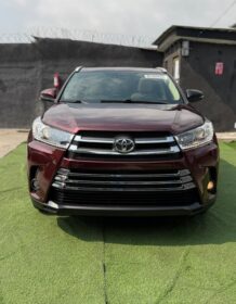 Luxury Loaded 2015 Highlander: Full Tech