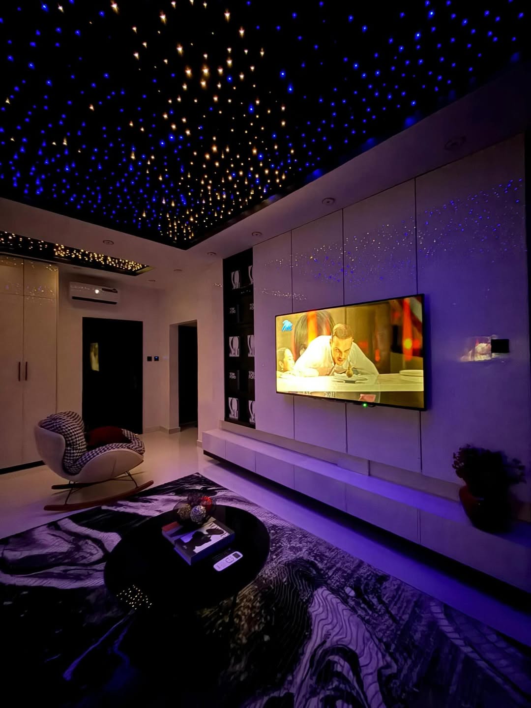 Cinematic Luxury: Private Theater & Serene Escape