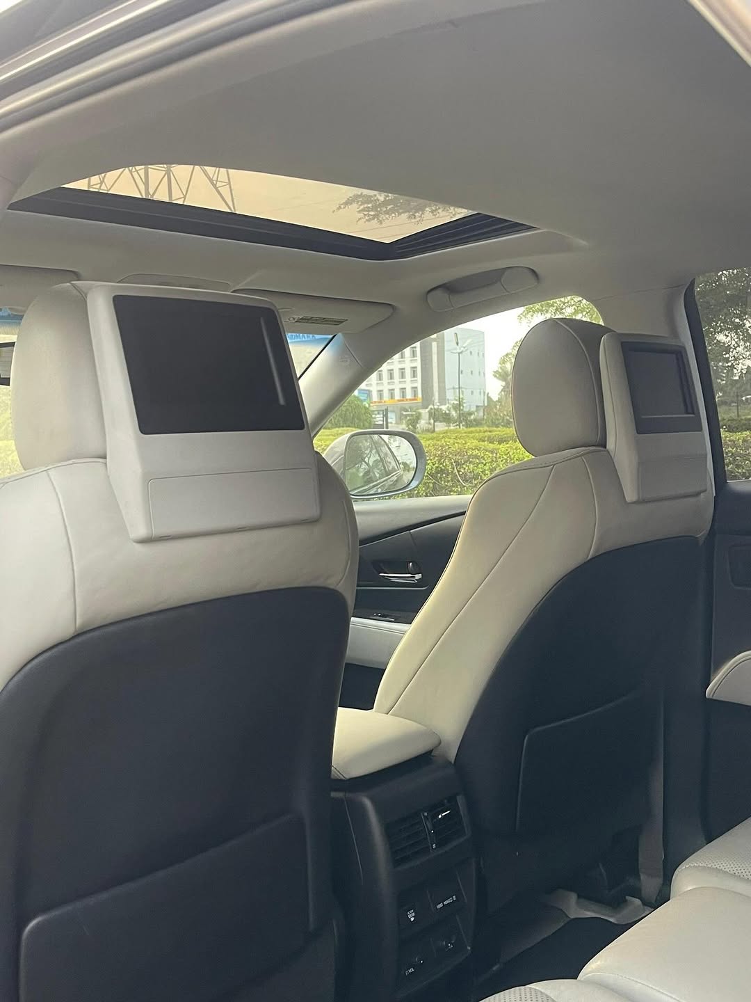 2012 Toyota RX350: Accident-Free Luxury, Nationwide Delivery