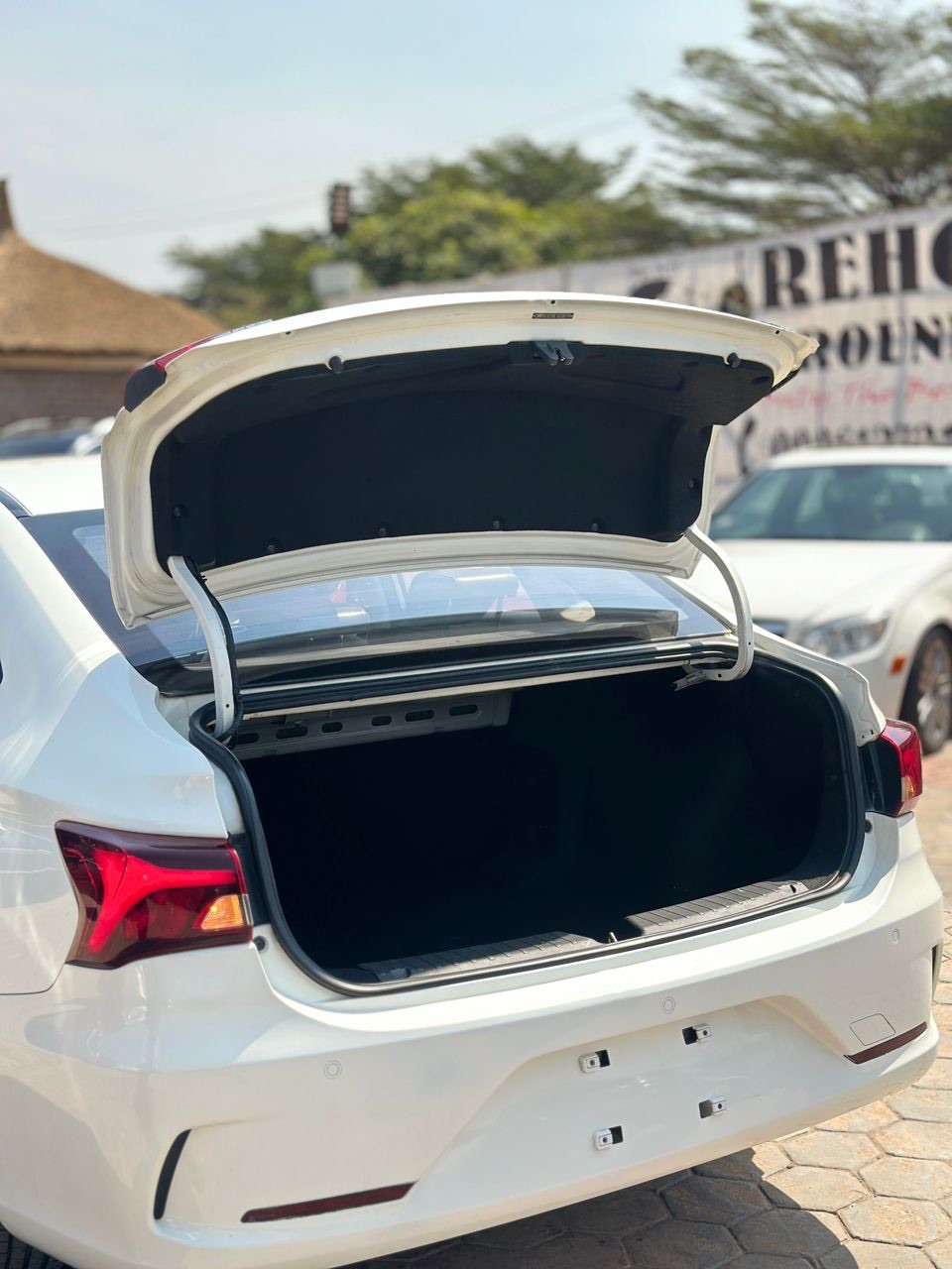 2021 GAC GA4: Fresh White Sedan, 21.5M