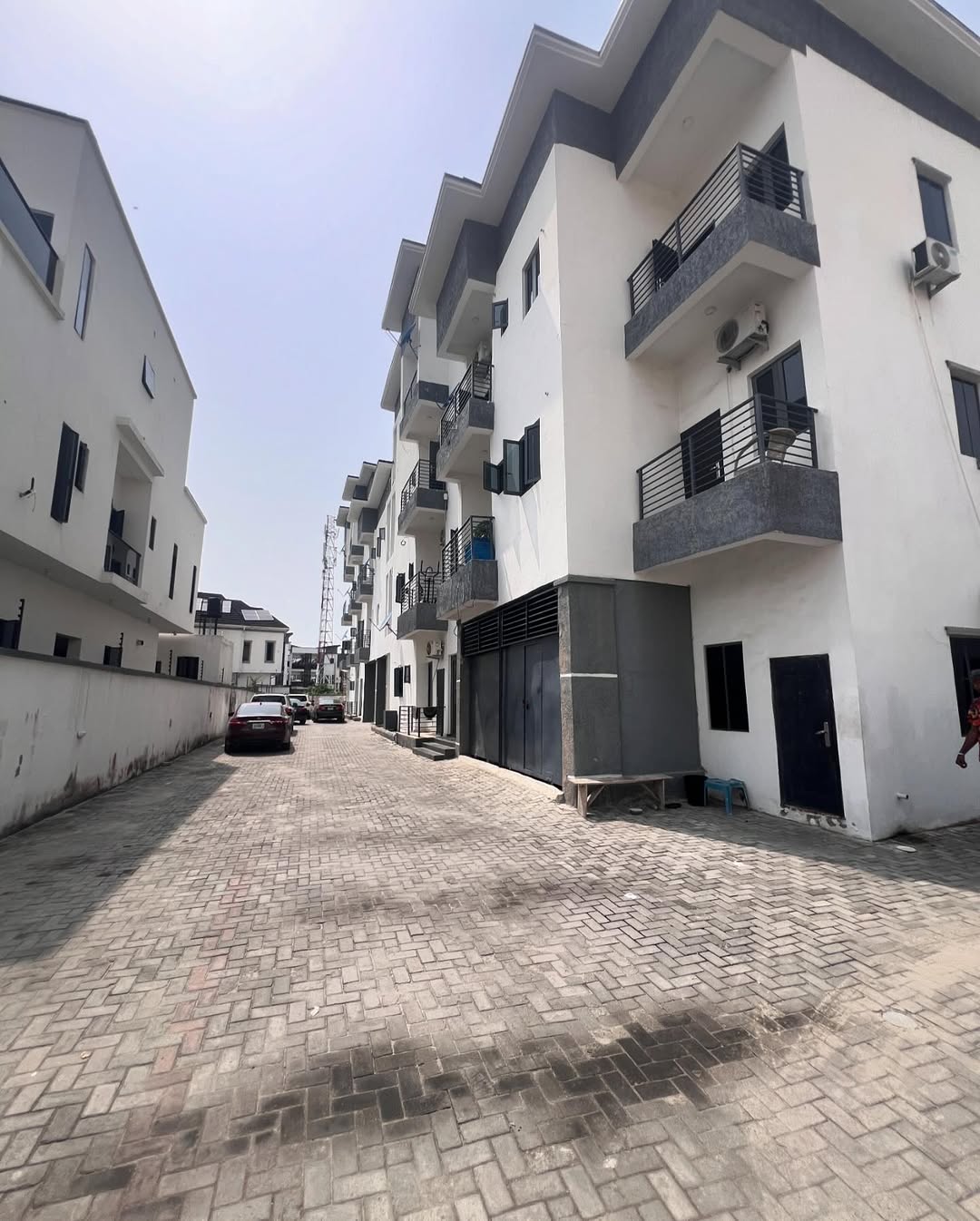 Lekki Penthouse: 2-Bed Sanctuary with Panoramic Views