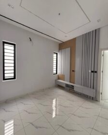 sUoP4LqjA XDRXElD5DcaDIzoNKTGU=