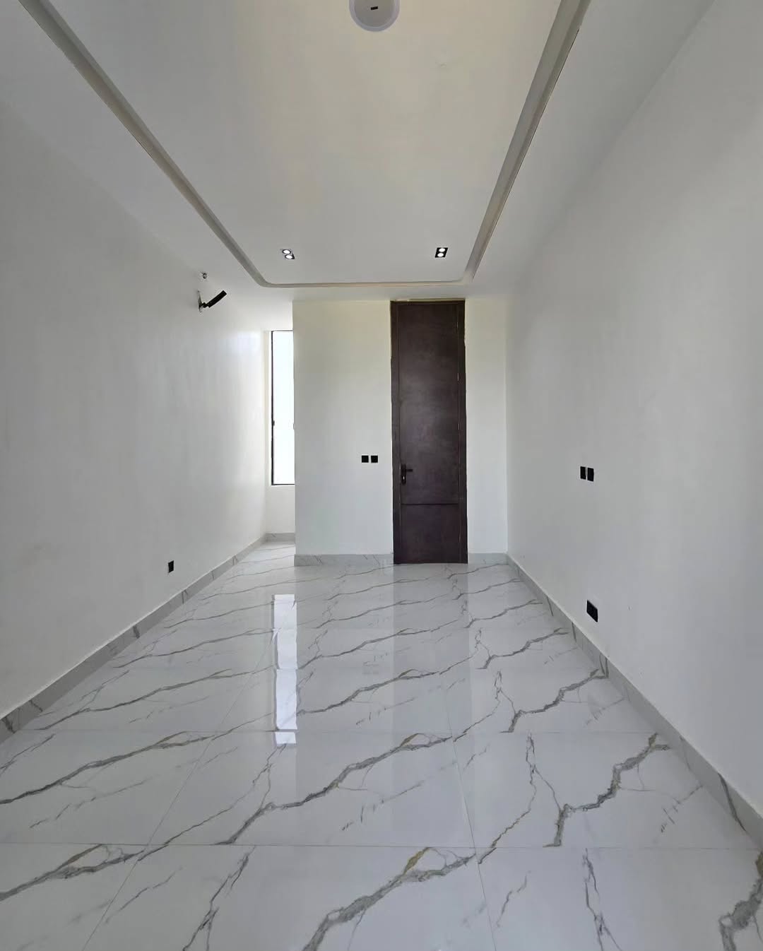 Final 5-Bed Haven with Pool & BQ in Chevron