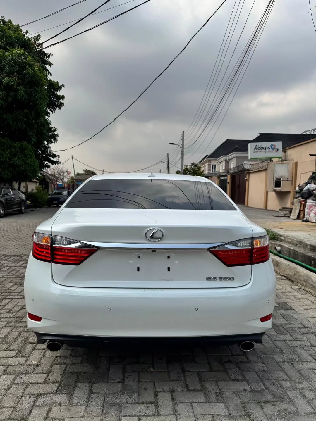 2014 Lexus ES350: Luxury for Just ₦17.5M!
