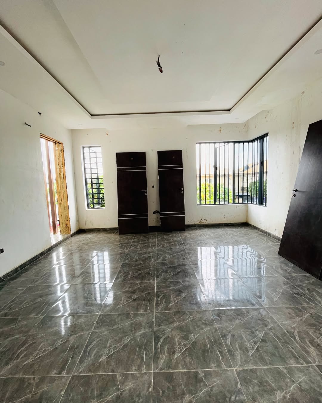 Lagos Luxury: 4-Bed Gated Estate Gem