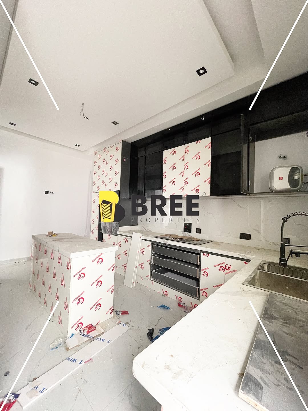 Opulent 5-Bed Ikota Estate Haven | N400M