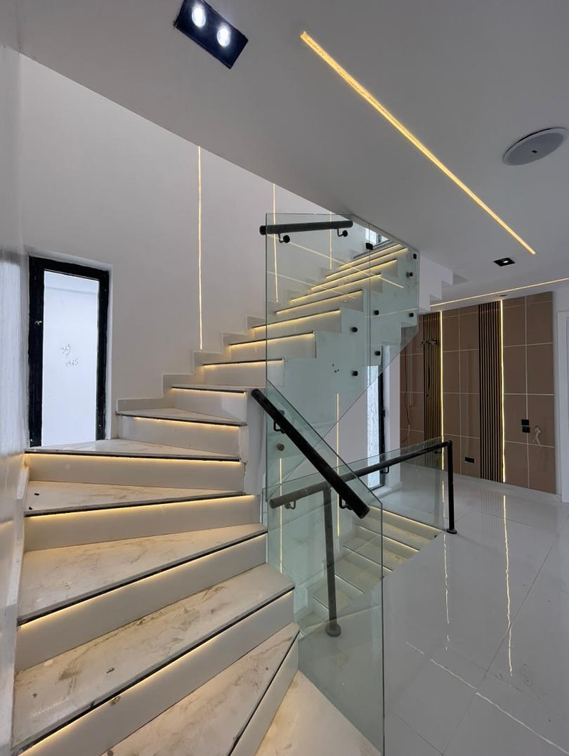 Spacious 5-Bedroom Duplex with Private Gym & Cinema