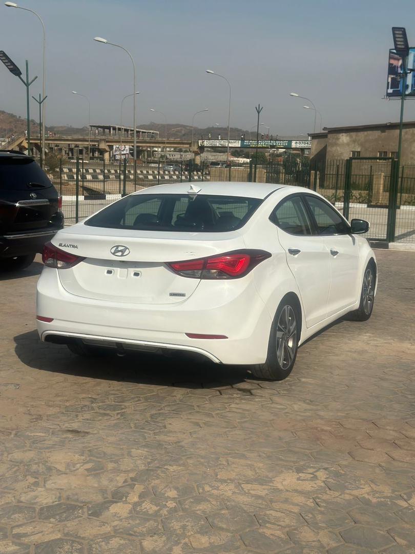 2016 Hyundai Elantra: Pristine White, Premium Value