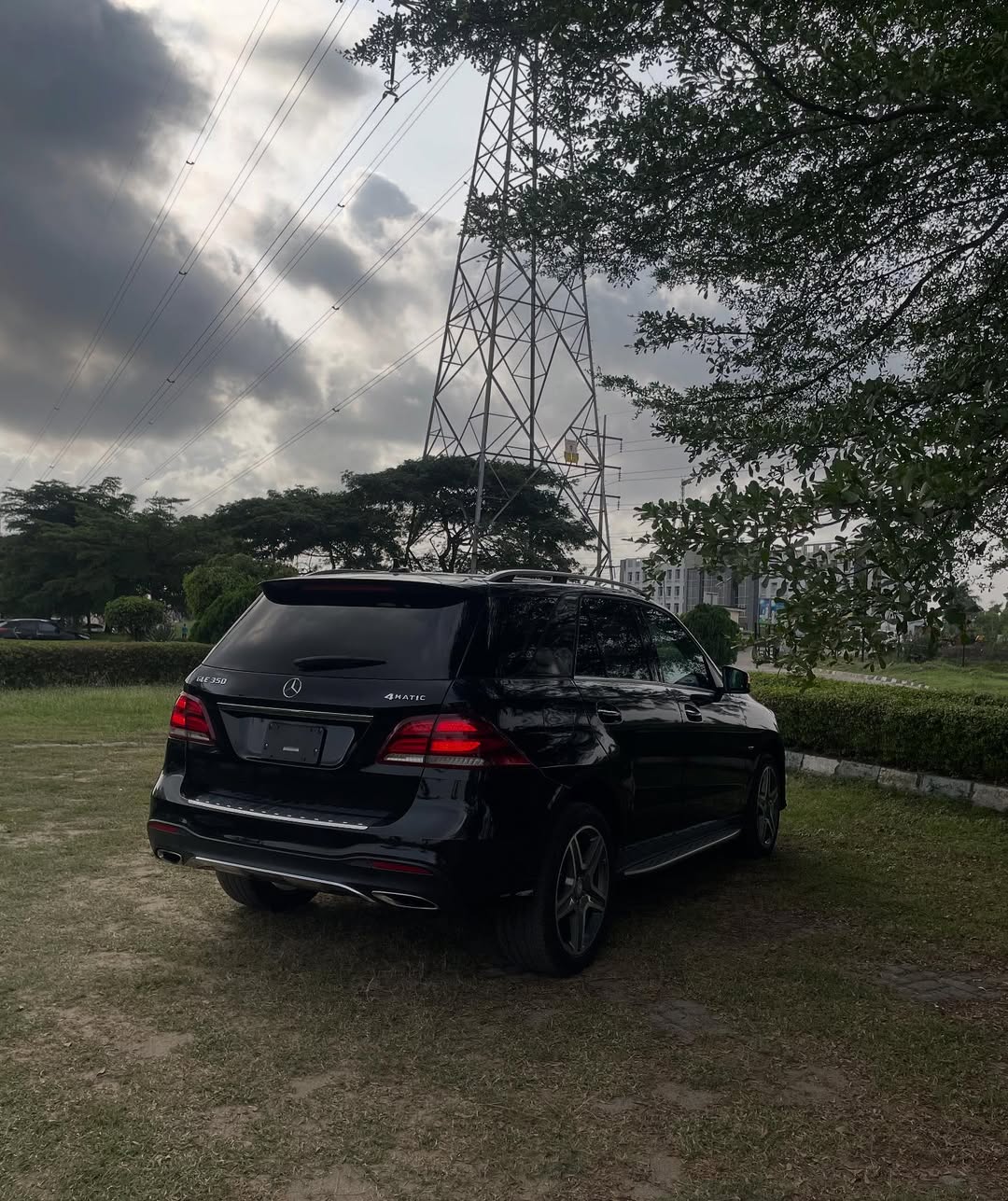 2016 Mercedes GLE350 4Matic: Fresh Import, Luxury Loaded