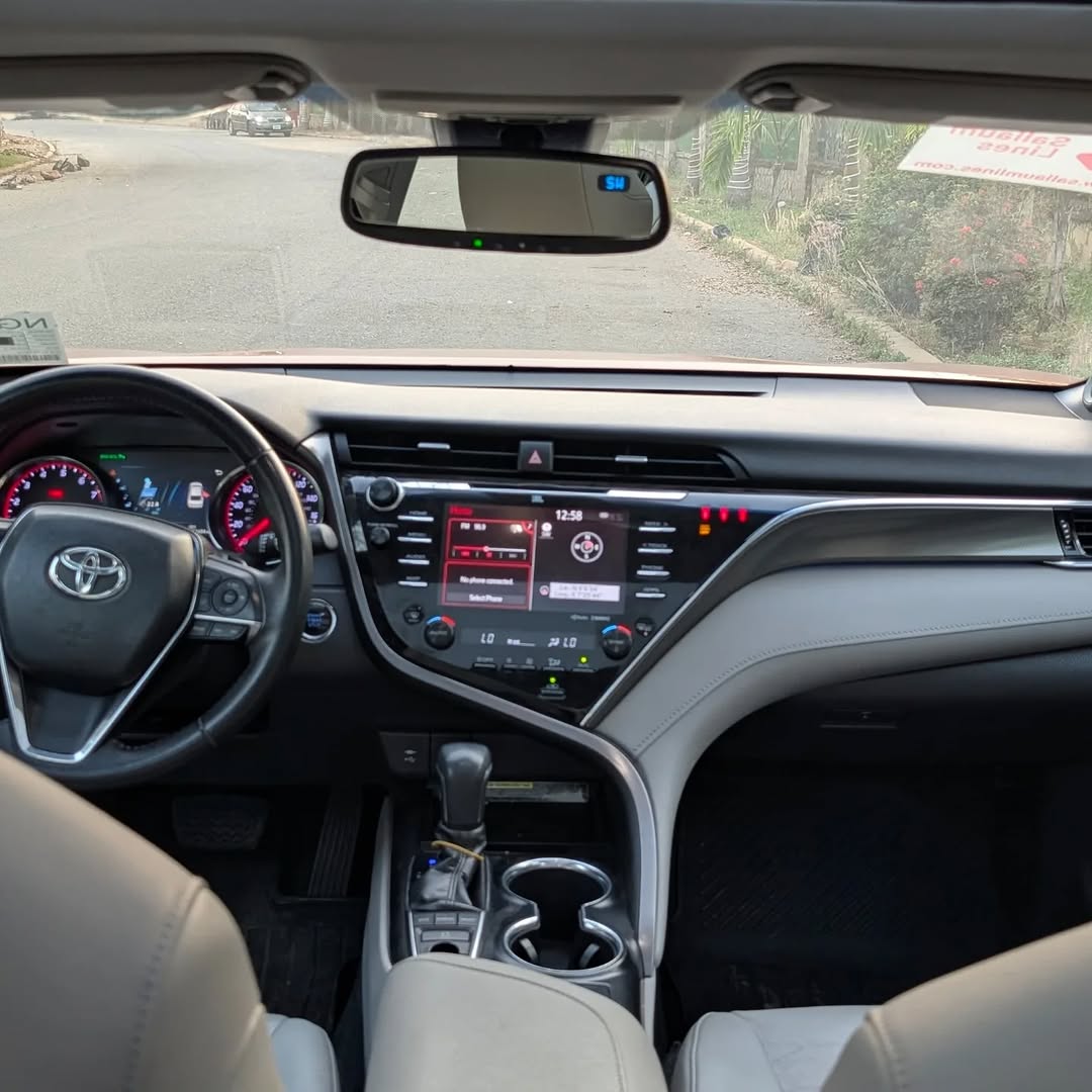 2018 Camry XSE V6: Fully Loaded Luxury