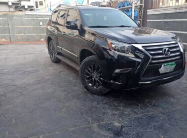 Luxury V8 Lexus GX460: 2023