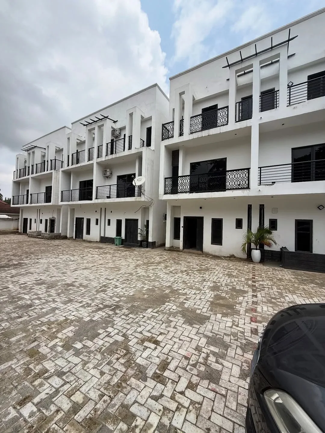 Elegant 4-Bedroom Terrace Duplex with BQ in Gwarimpa