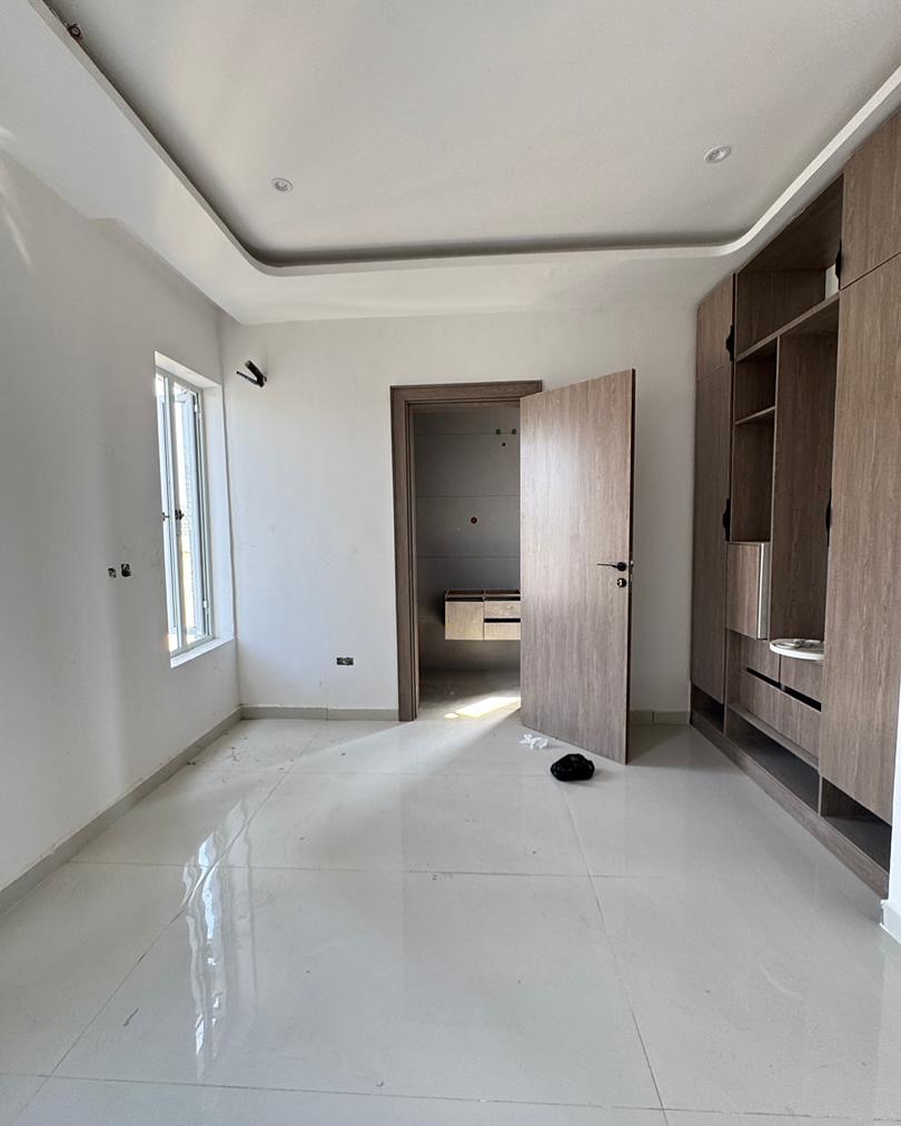 Dreamy 2-Bed Apartment with Pool & Rooftop Lounge