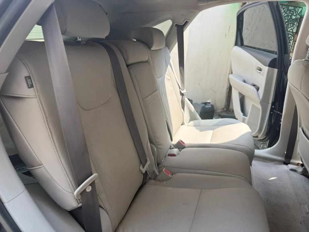Flawless 2010 Lexus RX 350: Perfectly Maintained for ₦14.5M