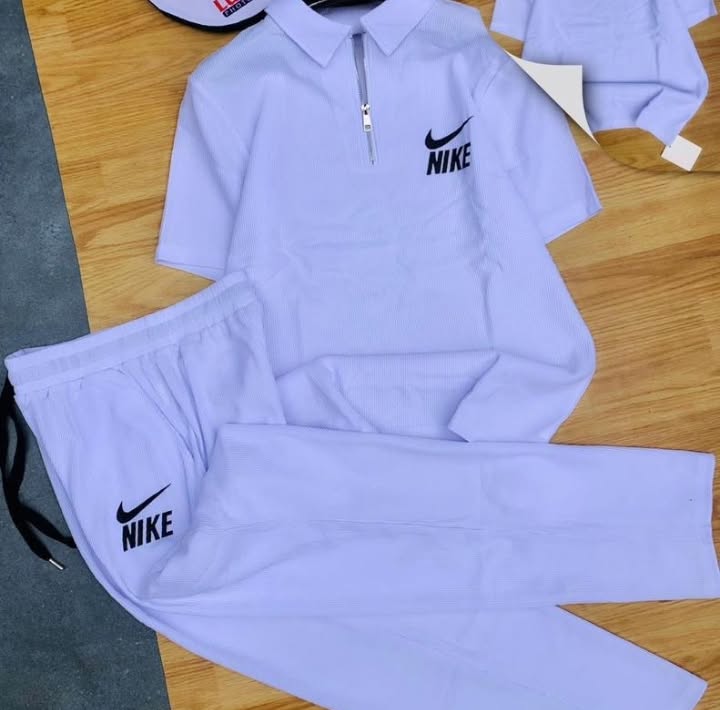 Unleash Your Weekend with Premium Gadgets & Phones!