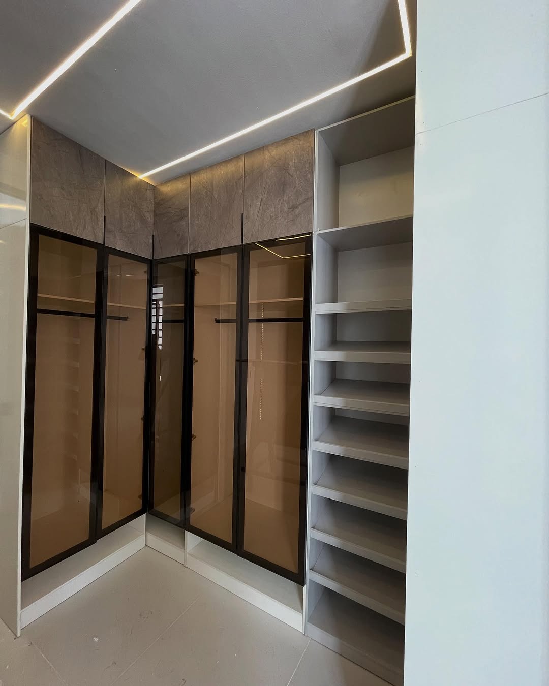 Lekki Phase 1 Palace: 5-Bed Duplex with Cinema & Pool