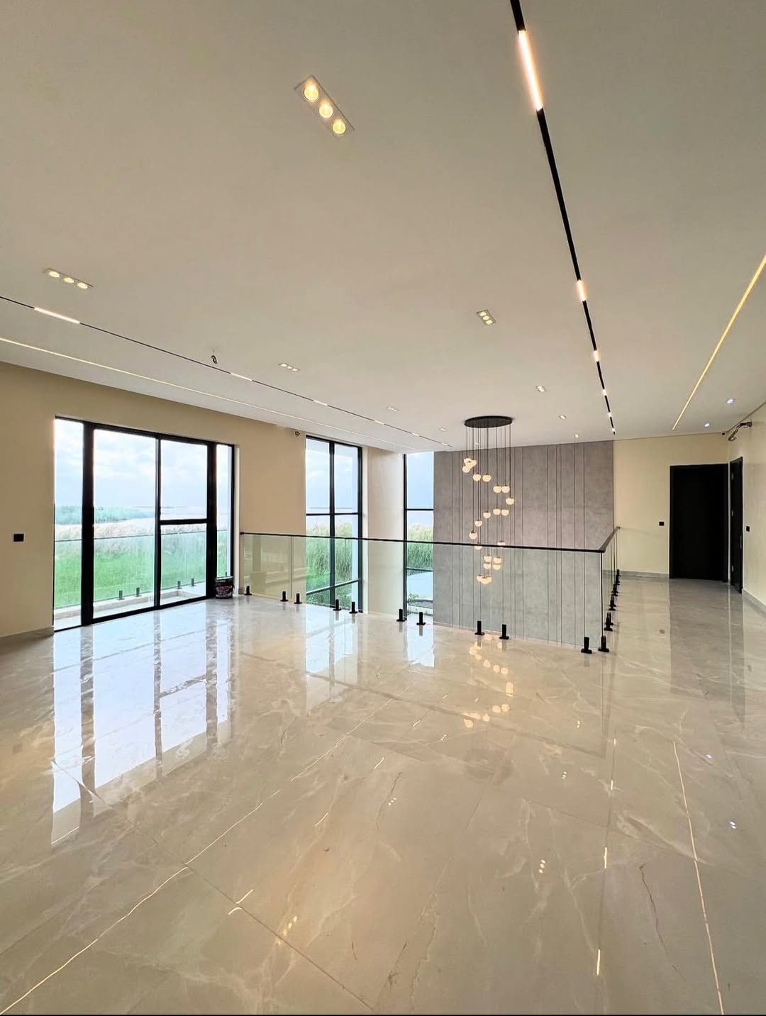 Elevated Living in Chevron: 5-Bedroom Oasis with Pool & Rooftop