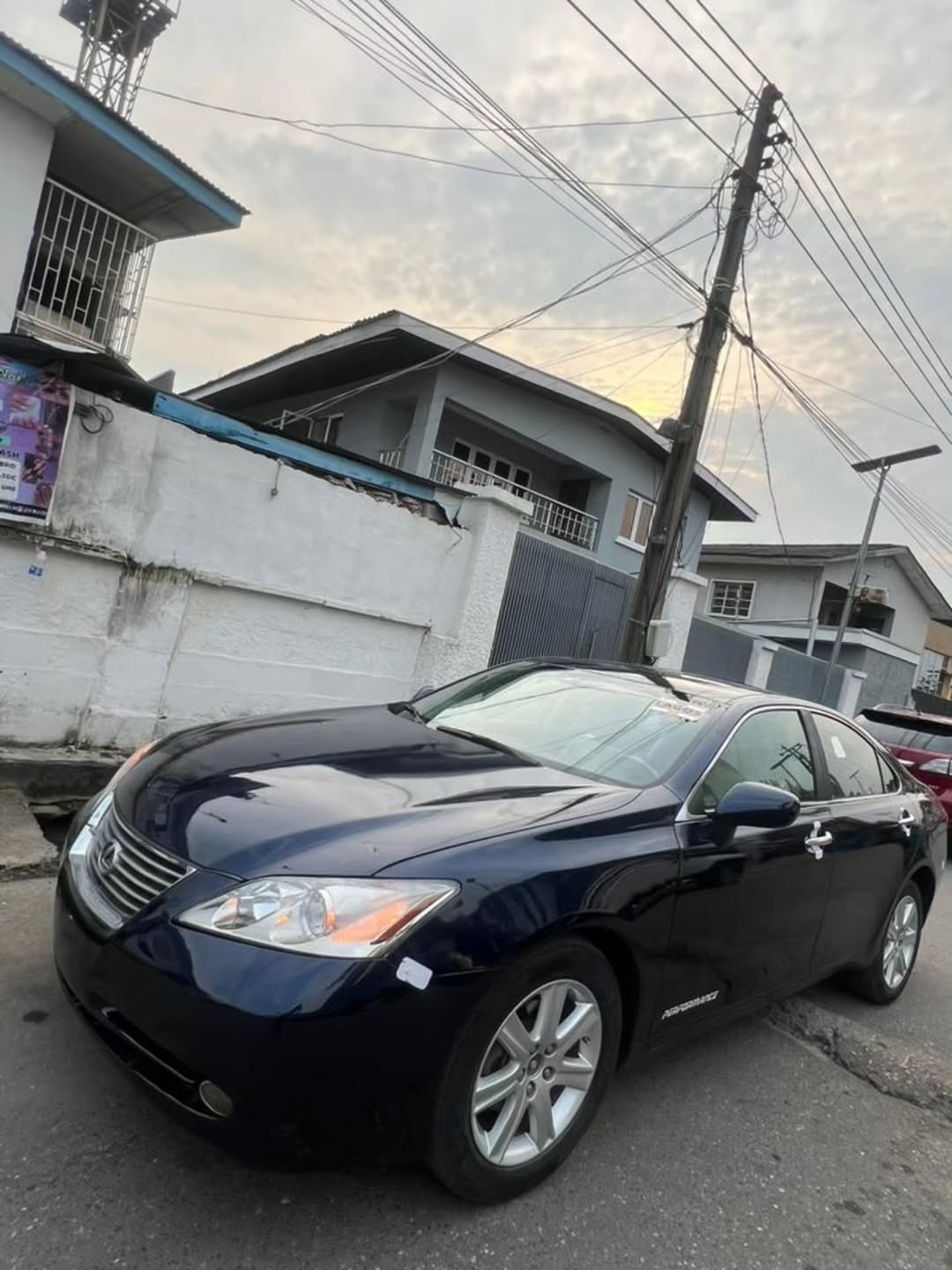 Immaculate 2008 Lexus ES350: Luxury & Value