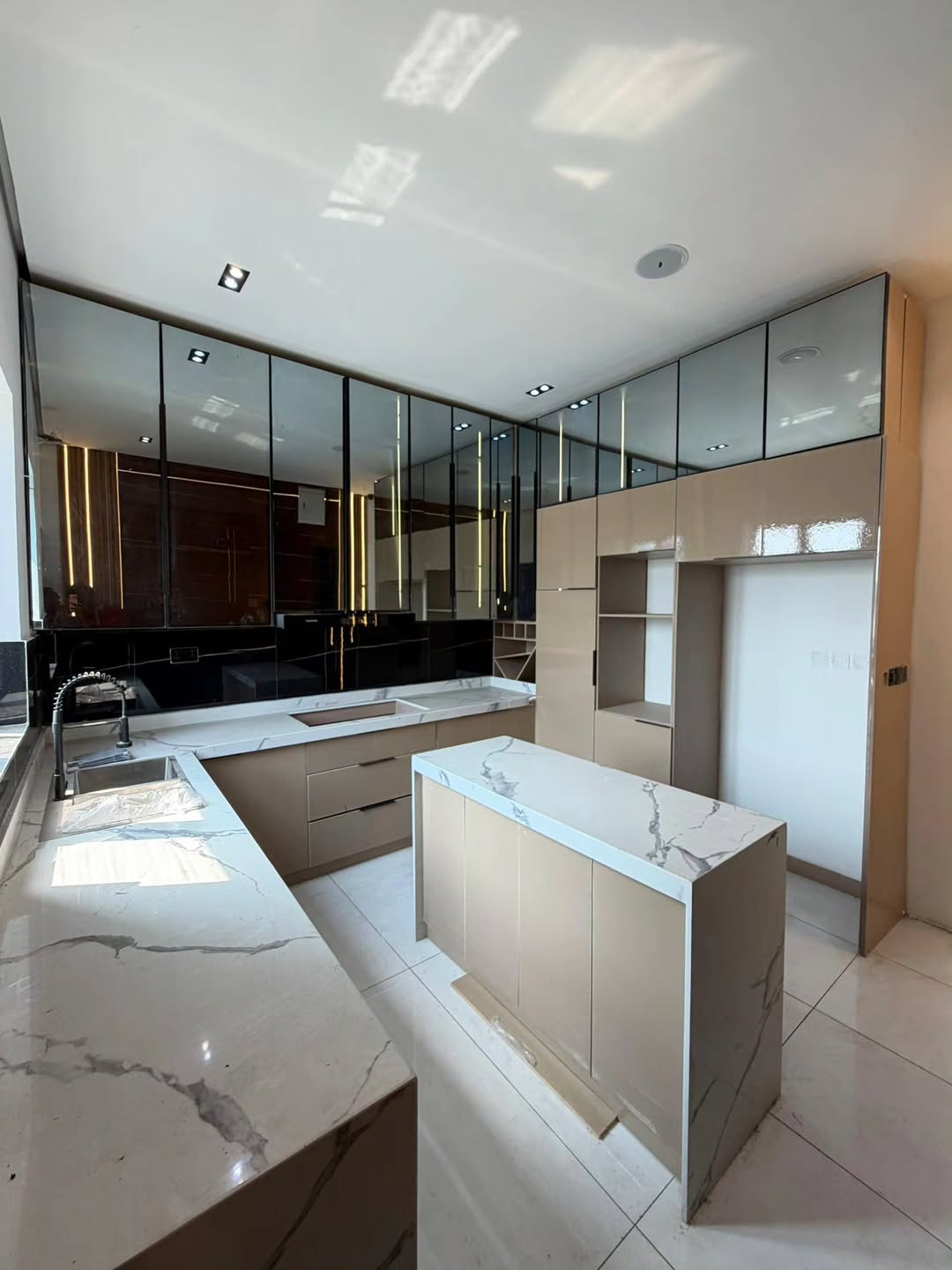 Your Dream 4-Bedroom Family Haven in Lekki