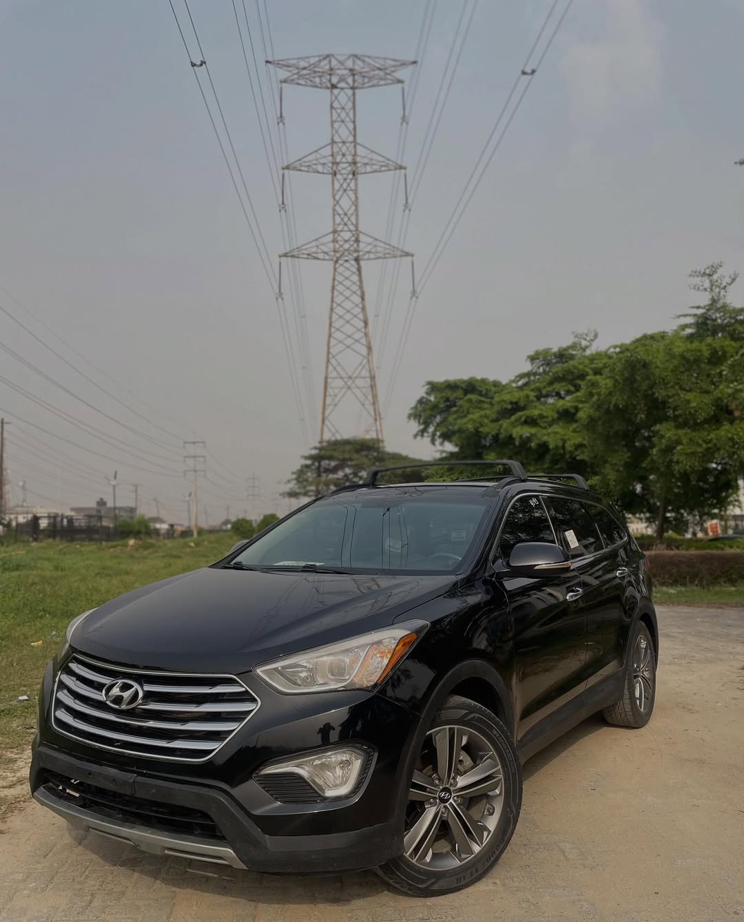 2015 Hyundai Santa Fe: Panoramic Sunroof & 3 Rows