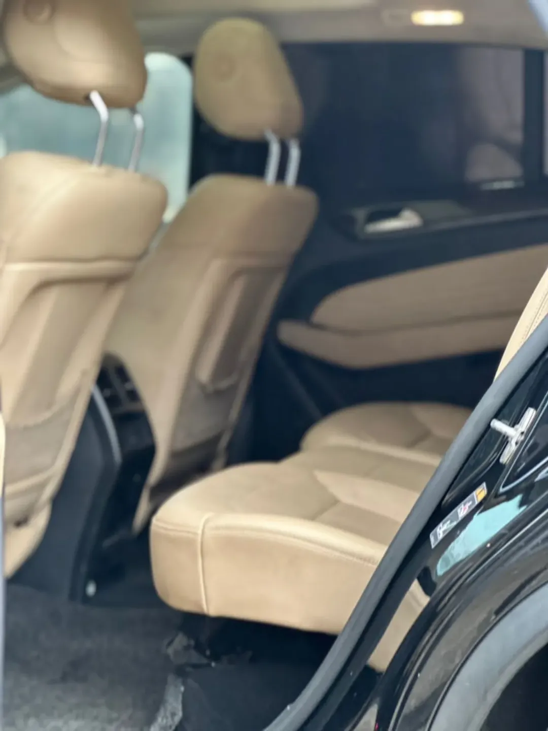 2023 GLE43: Luxury Power, Unbeatable Price