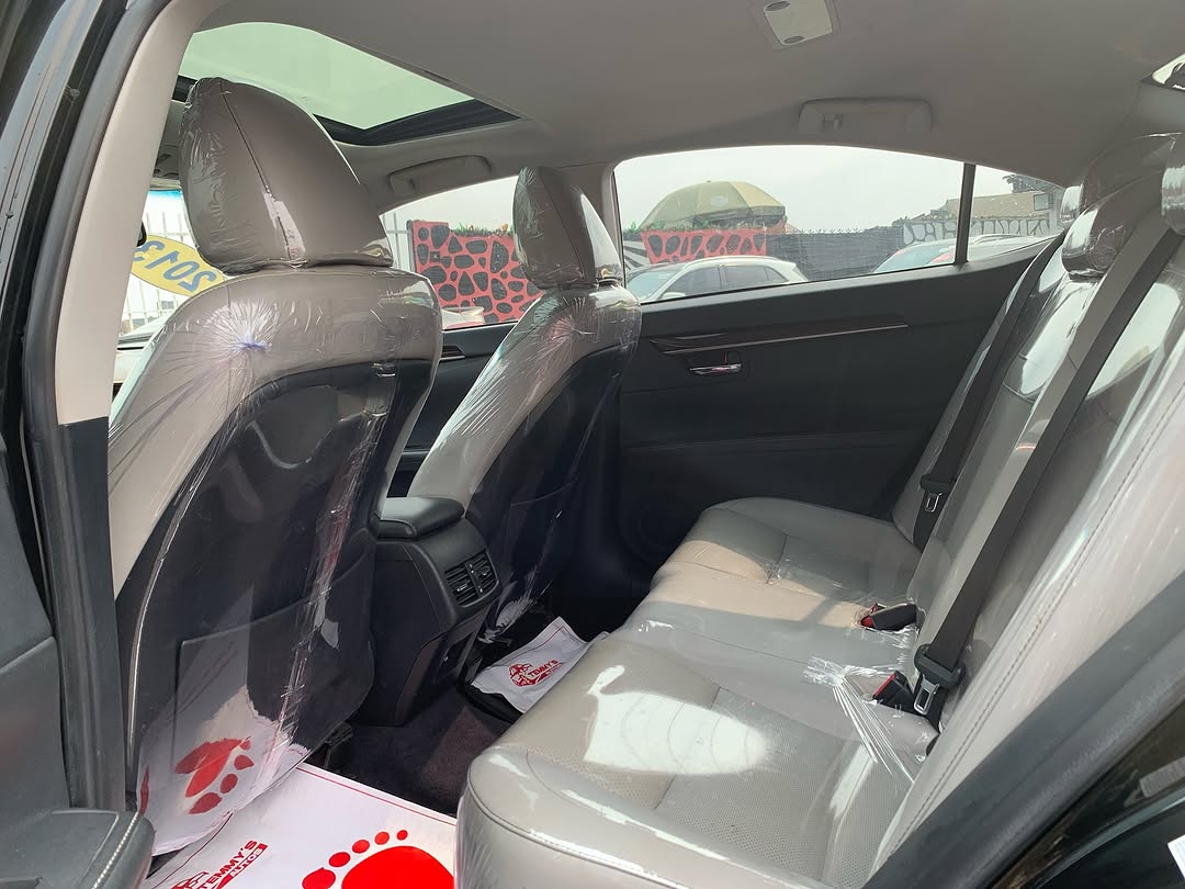 2013 Lexus ES350: V6 Power, Luxury & Duty-Paid