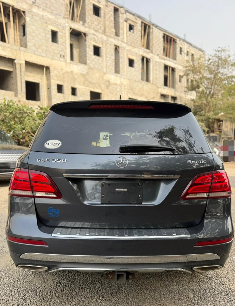 Ultra-Clean 2017 GLE350: Keyless, CarPlay & Genuine Duty ✅