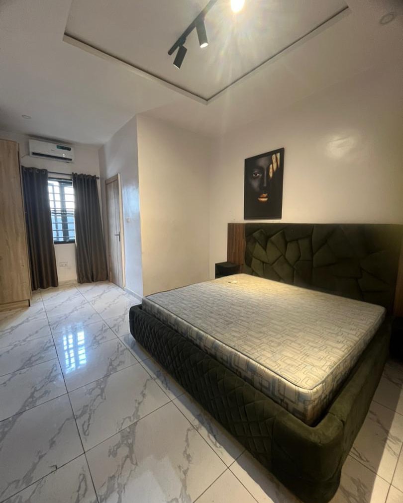 4-Bed Terrace in Orchid: Modern Luxury, Family Haven