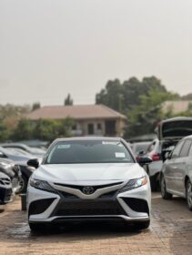 Luxury Panoramic Camry XSE – Fully Loaded