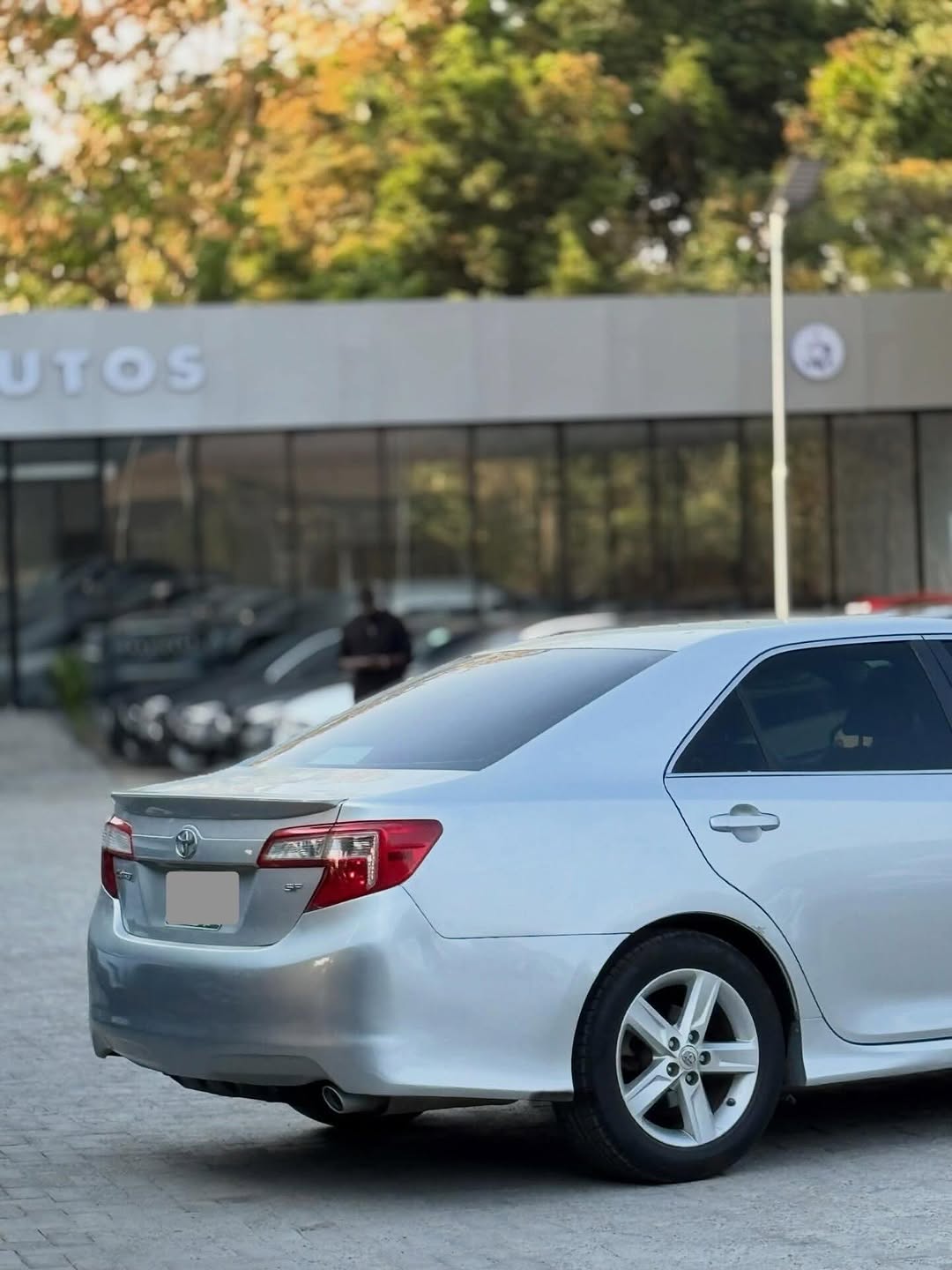 2013 Toyota Camry SE: Pristine & Duty-Paid