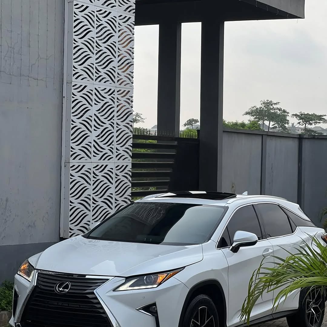 2018 Lexus RX350: Luxury & Safety, Priced to Sell