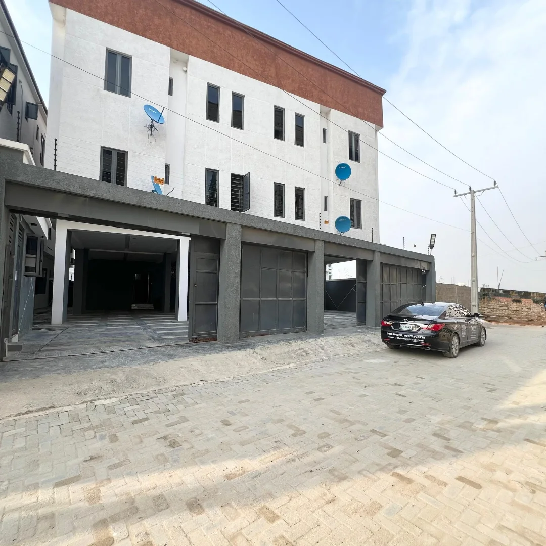 Lekki’s Finest: 2BR Haven with Premium Finishes